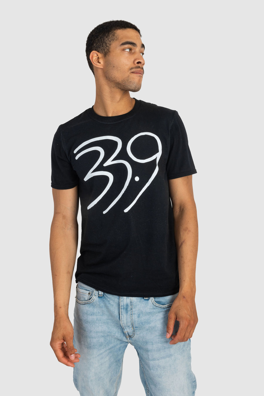 Guys Black 33.9 T-shirt